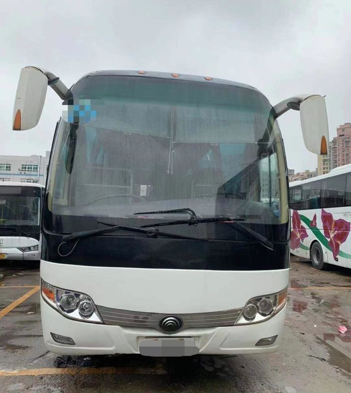 2013 Tahun Diesel Digunakan Yutong Bus 58 Kursi Zk 6110 Warna Putih