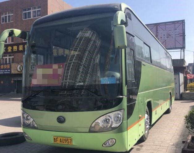 Bus Yutong yang Digunakan Bersama Zk 6107 Model 55 Kursi Warna Opsional