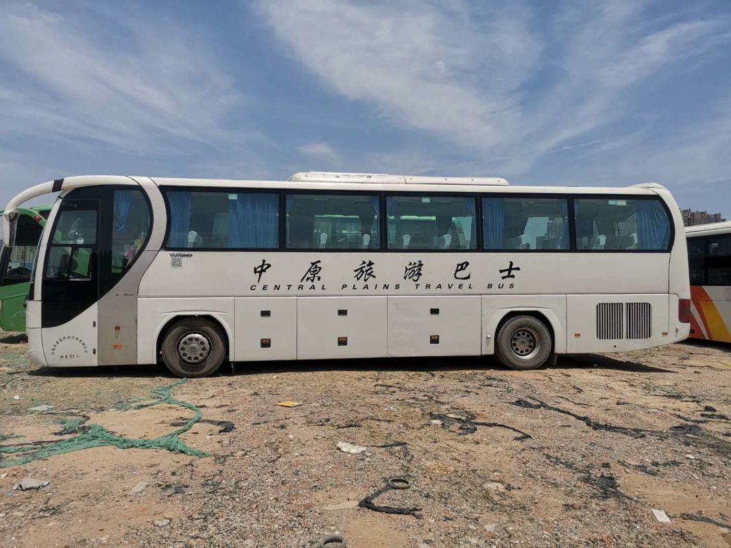 51 Kursi Bekas Yutong City Service Bus Man Series Diesel Pelatih Kemudi Sisi Kiri Warna Putih Datar