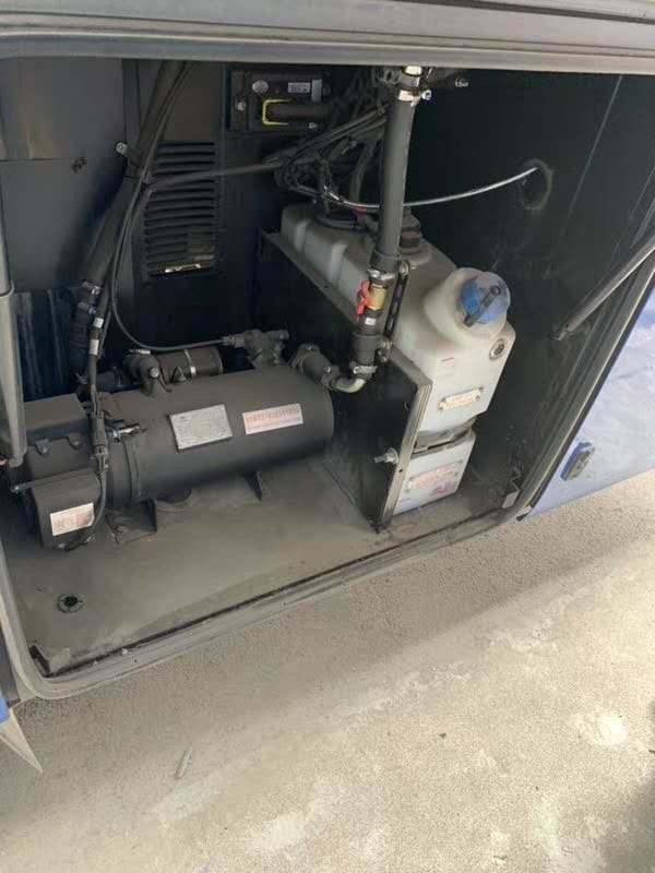 48 Kursi 2018 Tahun Bekas Bekas Bus Diesel / Super Great Diesel Lhd Coach Bus