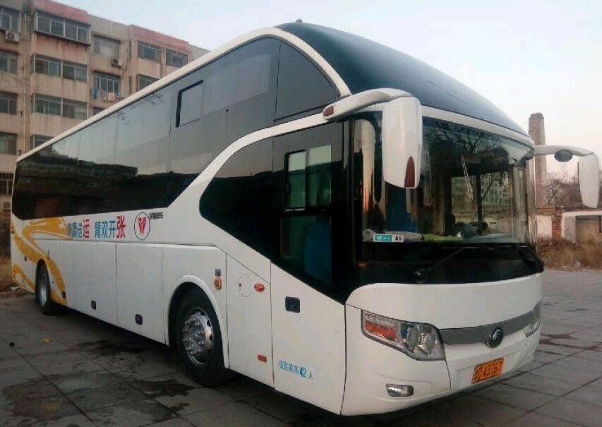 Manual Diesel Digunakan Yutong Bus Coach Sleeper Bus 2017 Tahun 42 Kursi Dengan Tempat Tidur Lembut