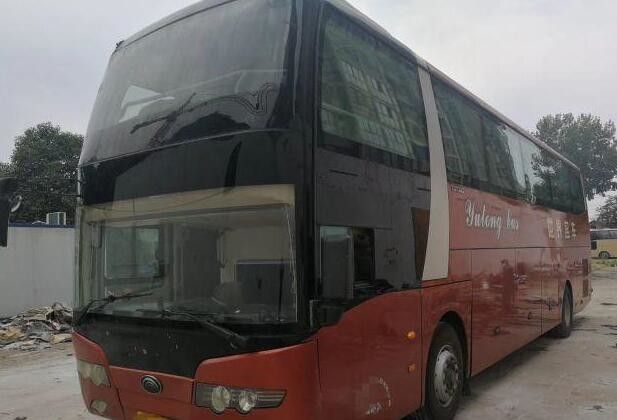 2013 Tahun Digunakan Yutong Bus Zk6125 Model Bus 57 Kursi Dengan Airbag Aman / Toilet