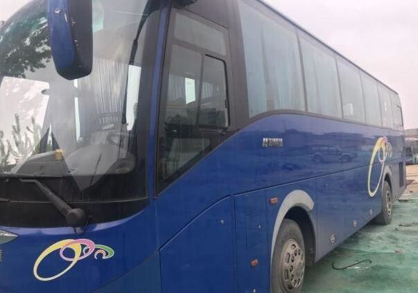 Sunlong Merek Warna Biru Digunakan Bus Pelatih 51 Kursi Kondisi Baik 3600mm Bus Hight