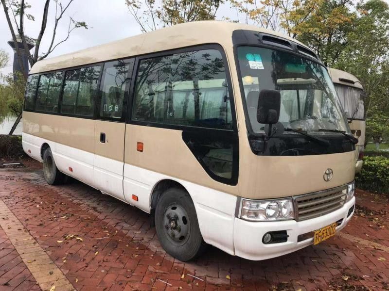 Tahun 2010 Toyota Coaster Menggunakan Bus 23 Kursi Mesin Diesel 15B Tinggi Bus 2585mm
