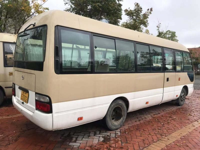 Tahun 2010 Toyota Coaster Menggunakan Bus 23 Kursi Mesin Diesel 15B Tinggi Bus 2585mm