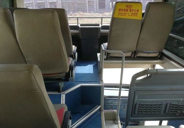 6120 Model Deisel 61 Kursi Digunakan Bus Penumpang 2011 Tahun Youngman Brand
