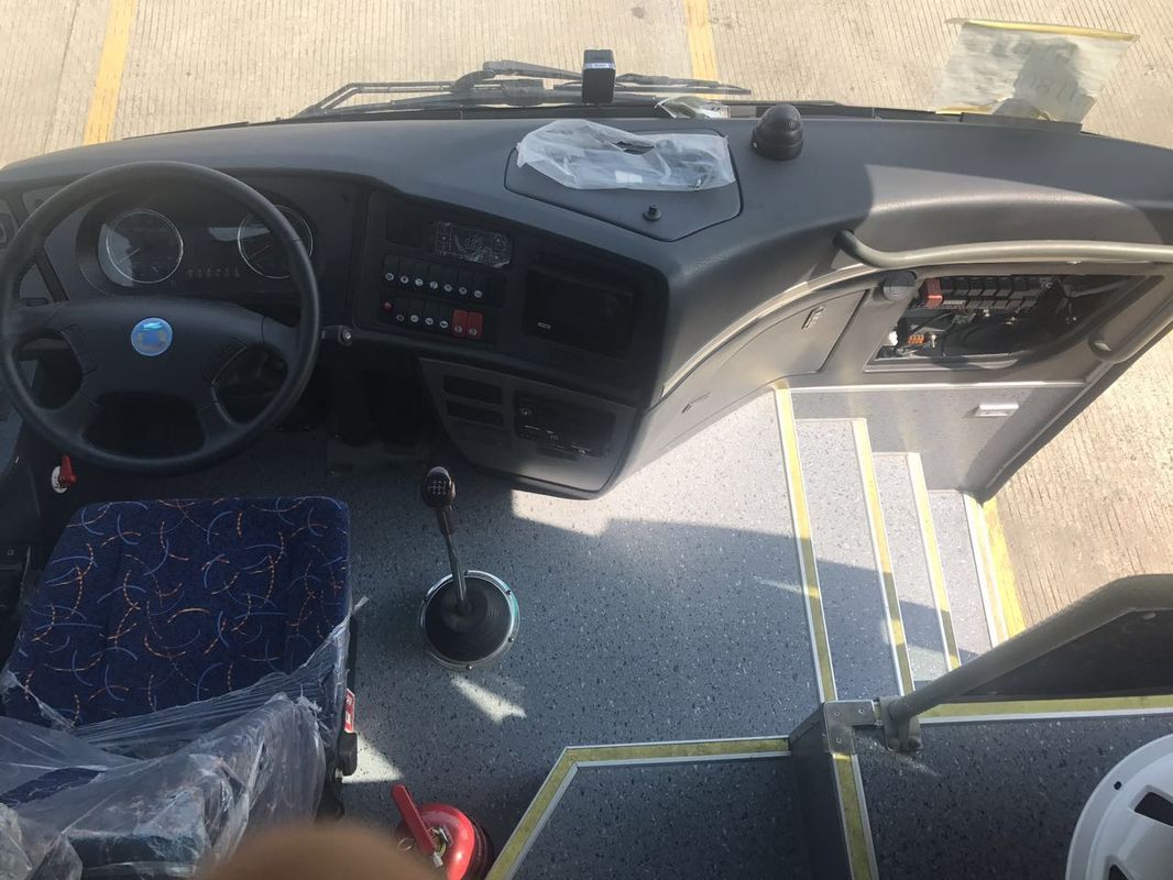 SLK6118 Shenlong Merek 50 Kursi Coach Bus Tipe Bahan Bakar Diesel Mode Drive LHD