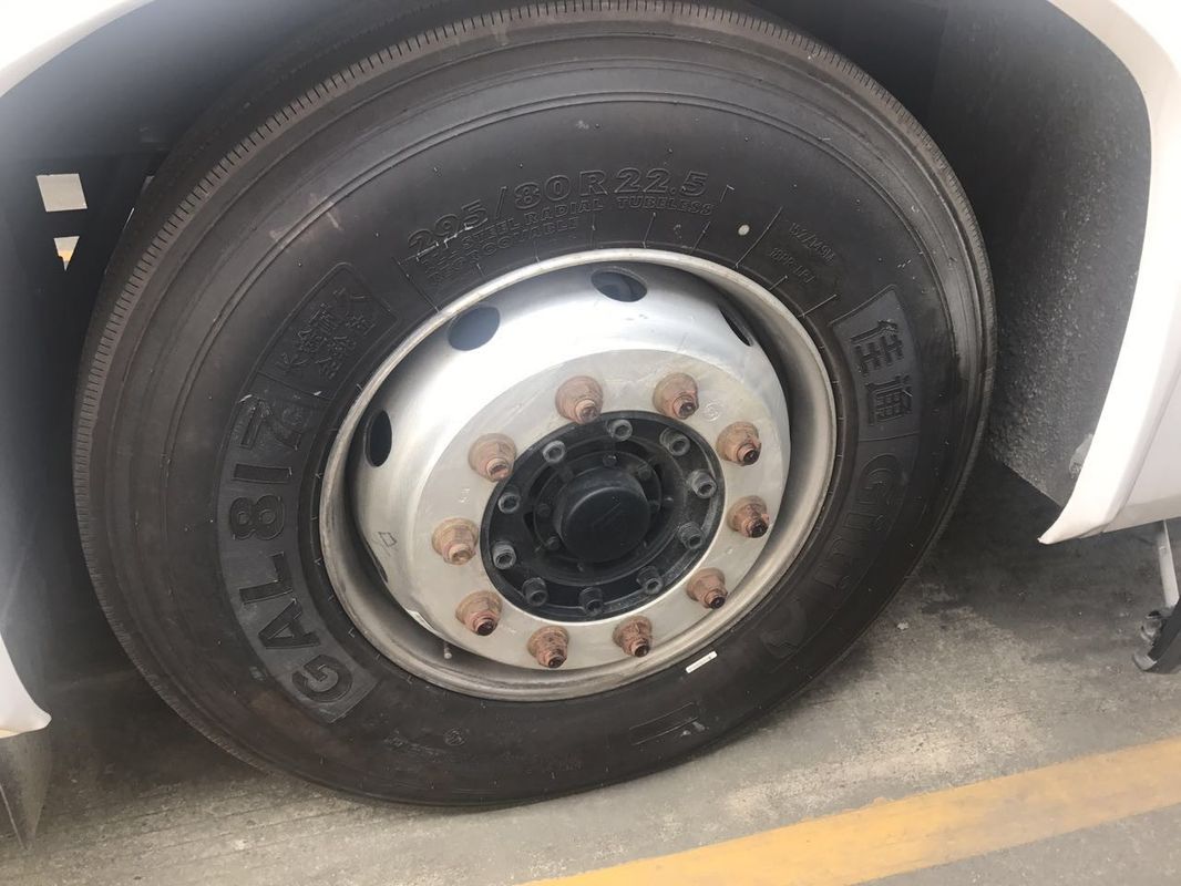 Bus Pelatih Diesel Bekas Shenlong Merek Putih 50 Mode Drive Drive Mode RHD 2018 Tahun