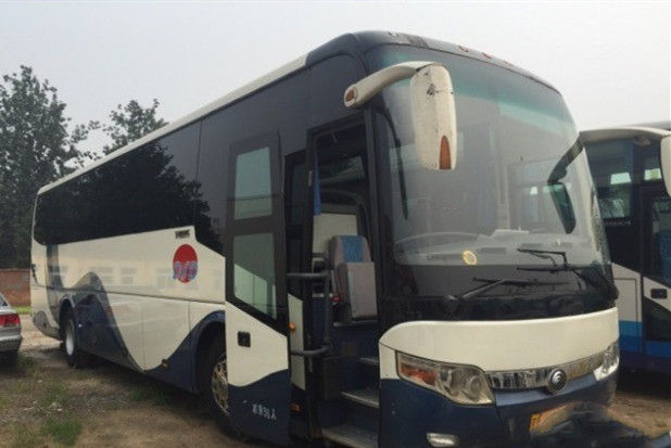55 Kursi Bekas Yutong Second Hand Bus ZK6117 Model Coach Bus 2011 Tahun dengan daya AC 300ps