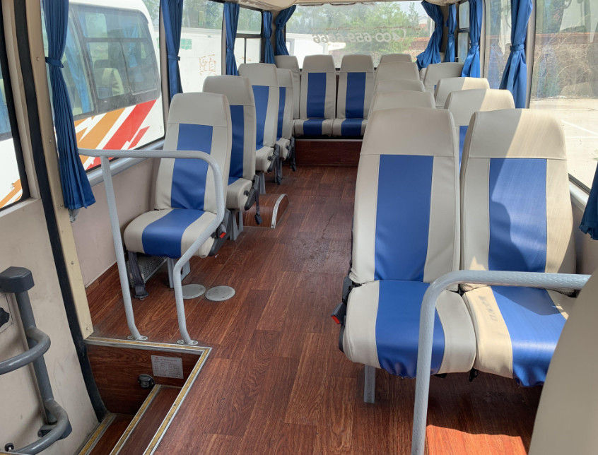 2015 Tahun 22 Kursi Digunakan Yutong Bus Cummins Mesin Depan 6729 Model Yutong Bus