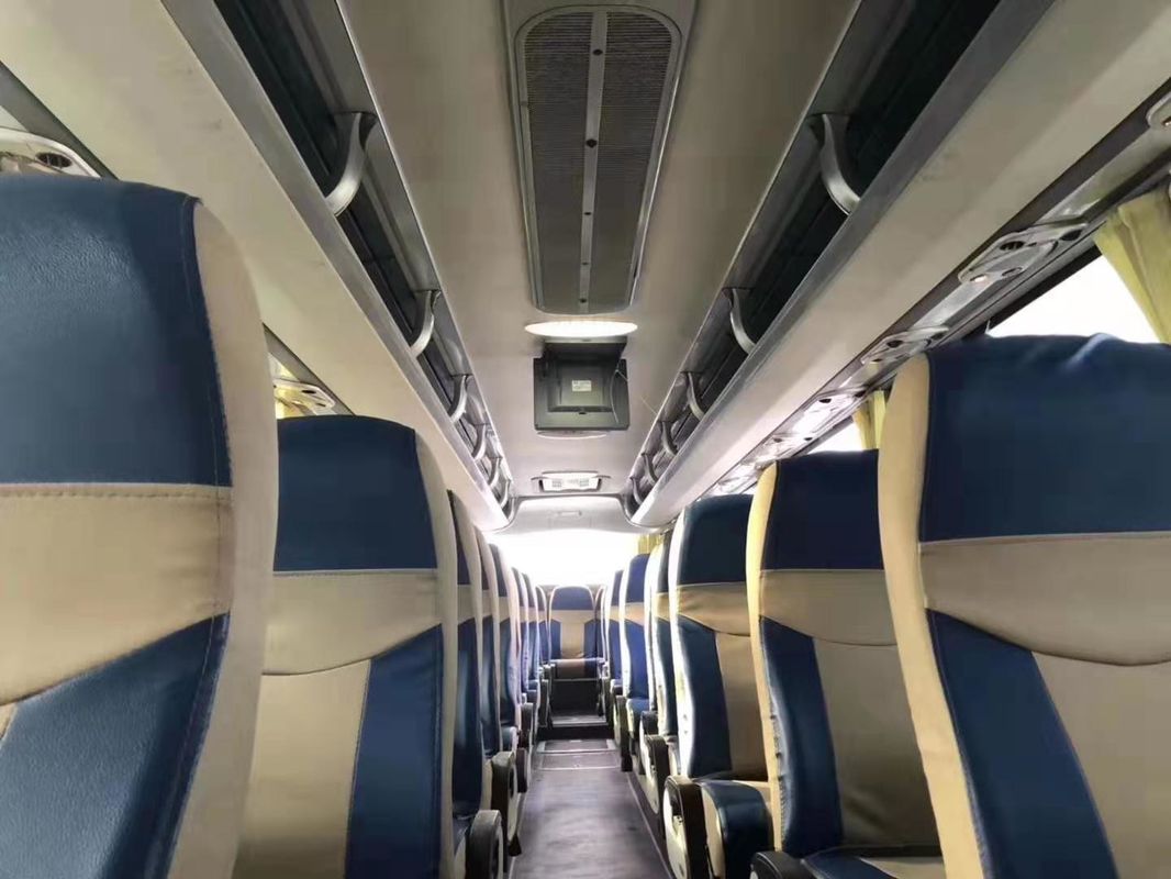 Satu Setengah Dek Digunakan Bus Komersial Yutong Zk6127 Model 2011 Tahun 59 Kursi