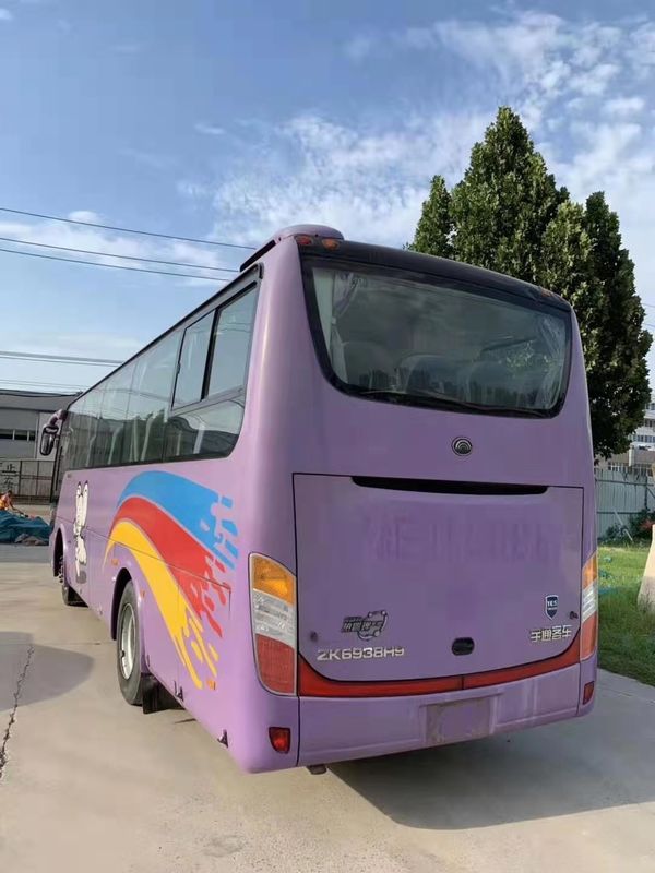 2011 Tahun Perjalanan Bekas Digunakan Yutong Bus Diesel 39 Kursi LHD Dengan Air Conditioner