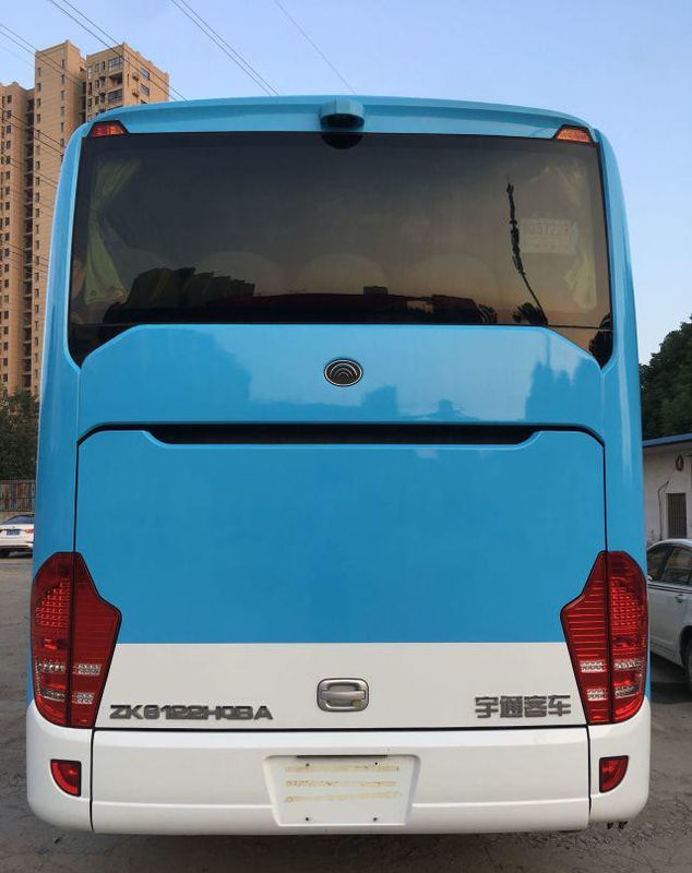 Zk6122 LHD Digunakan Yutong Bus 2015 Tahun 50 Kursi Mesin Diesel 125km/H Kecepatan Maks