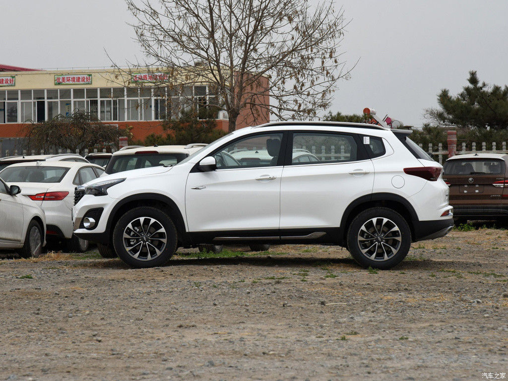 2018 Tahun TIGGO 7 AT Putih 5 - 7 Kursi Mobil Bekas Mini Bahan Bakar BHD LHD Drive Mode