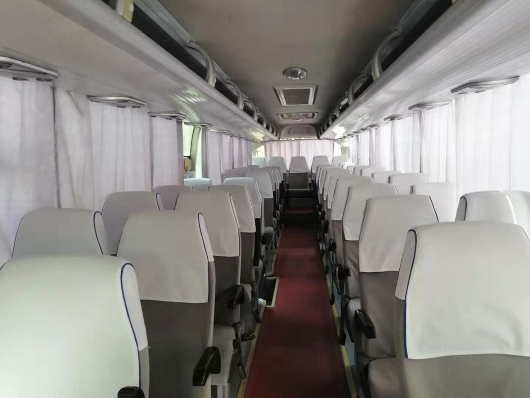 Warna Putih Digunakan Bus Yutong 47 Kursi 2013 Tahun Diesel Yutong Bus Kondisi Baik