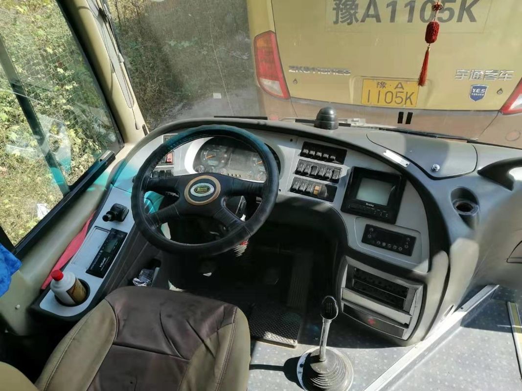 2010 tahun 39 kursi yutong 6908 model bus warna putih kondisi baik