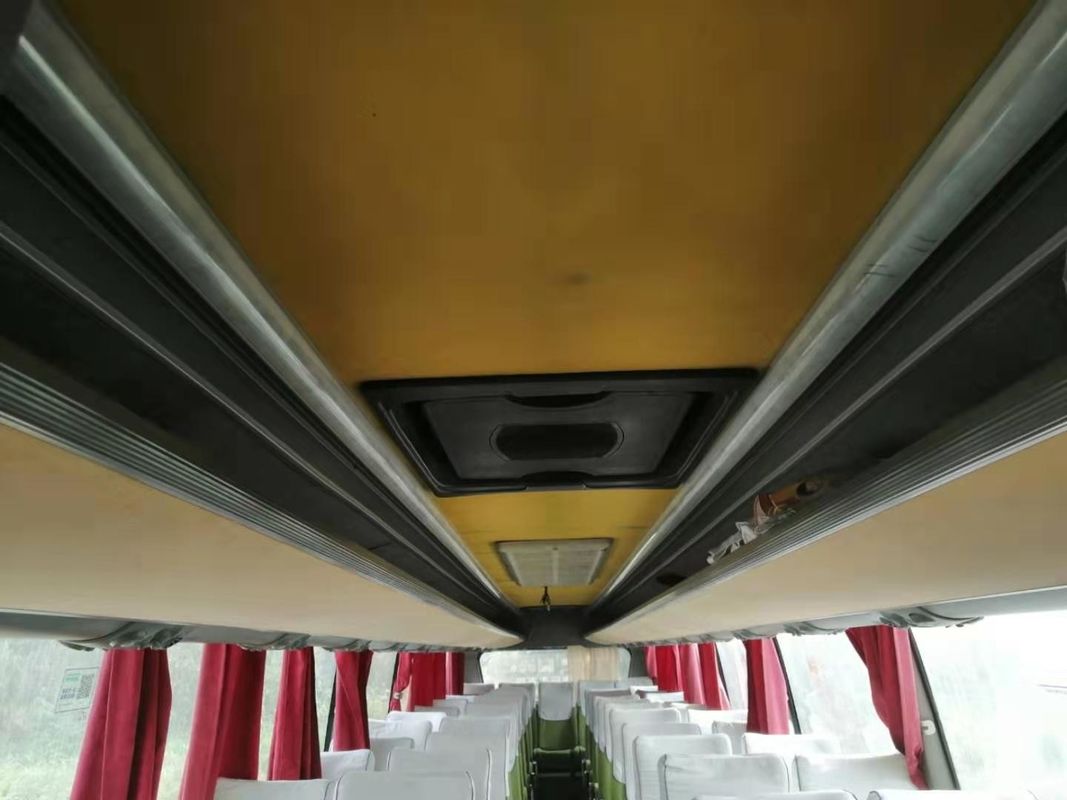 Golden Dragon Model XML6125 Digunakan Bus Pelatih 2010 Tahun 55 Kursi 100km / H Kecepatan Maks