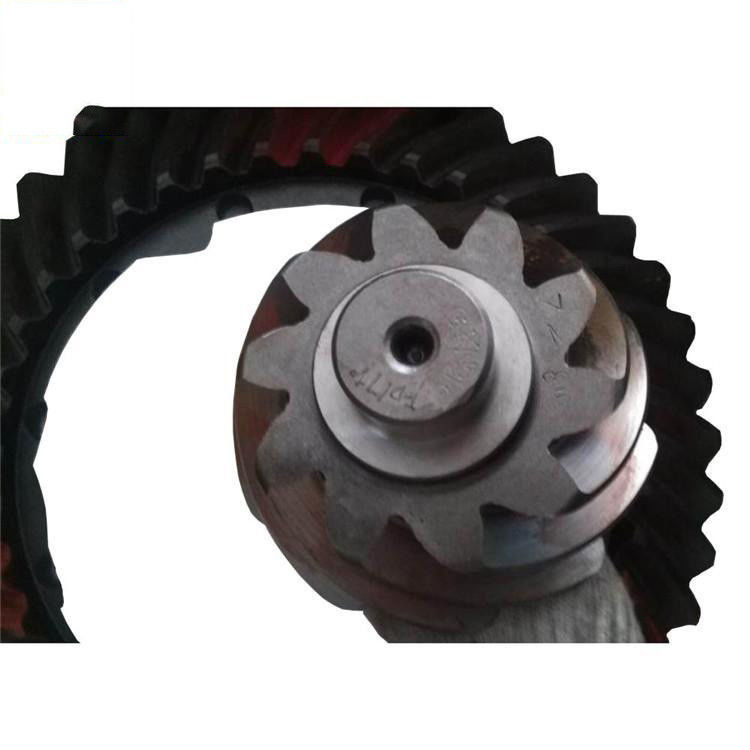 Suku Cadang Bus Standar Suku Cadang Mobil Penumpang Yutong Main Slave Moving Bevel Gear 2402-01248