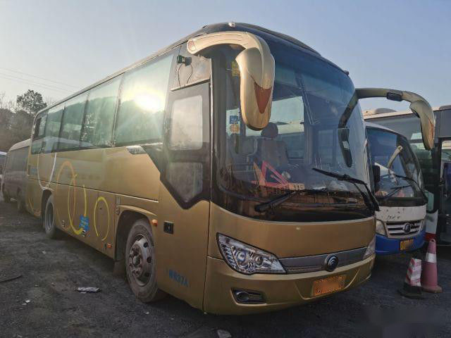 8.7m Panjang 37 Kursi Yutong ZK6878 Digunakan Bus Penumpang Satu Pintu LHD