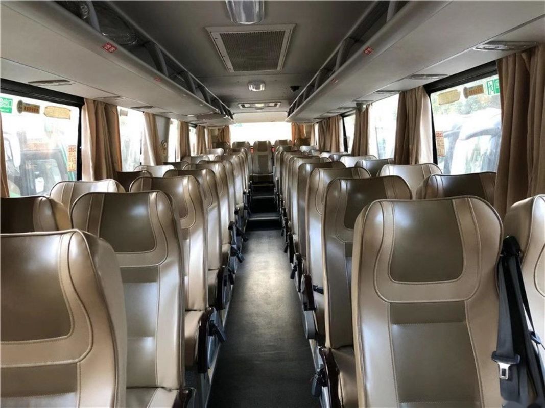 Mesin Yuchai Kursi VIP Digunakan Pelatih Pintu Ganda Airbag Chassis Bus Penumpang Digunakan Golden Dragon Bus XML6112 48 Kursi