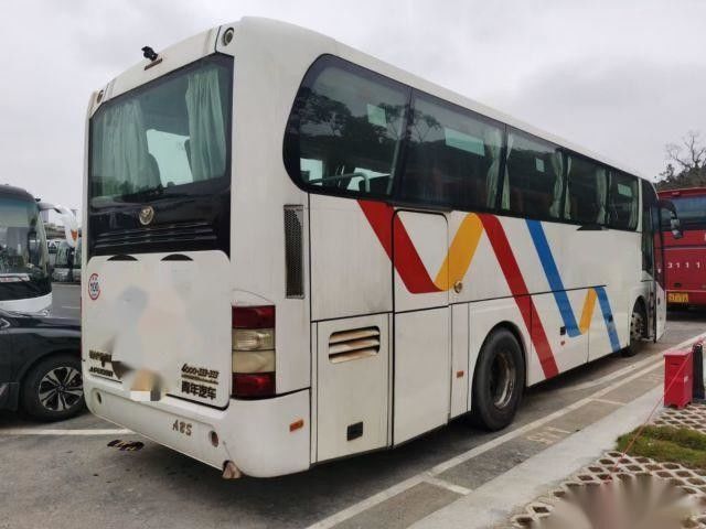 YOUNGMAN JNP6108 39 Kursi WP 199kw Belakang Mesin Bus Digunakan Bus Penumpang Airbag Chassis Kursi Kulit Kemudi Kiri