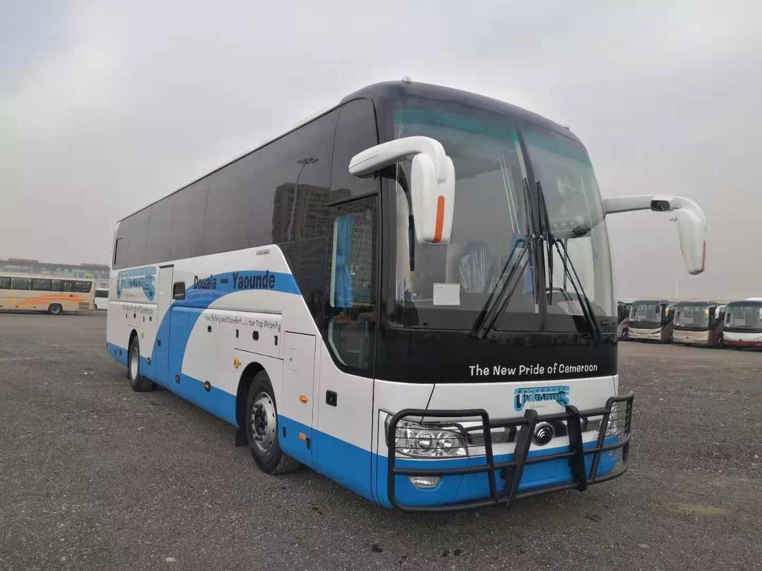 Bus Yutong Baru ZK6122H9 Dengan 55 Kursi Warna Putih Dalam Promosi Mesin Belakang