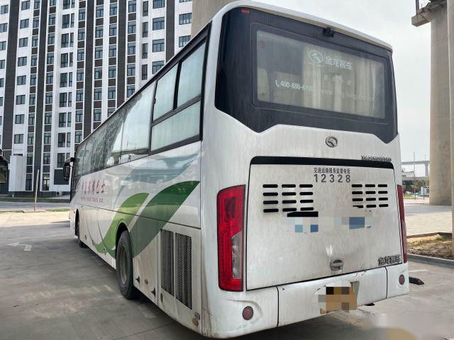 Bus Pelatih Bekas Kinglong XMQ6112 51 Kursi Airbag Chassis Drive Tangan Kiri Kilometer Rendah Packing Nude