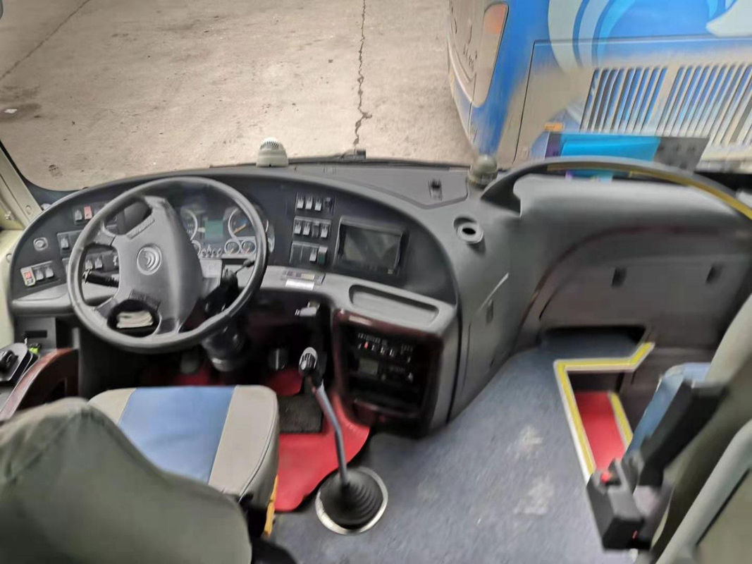 Bus Yutong Bekas Zk6858 35 Kursi Sasis Baja Pintu Tunggal Bus Penumpang Bekas