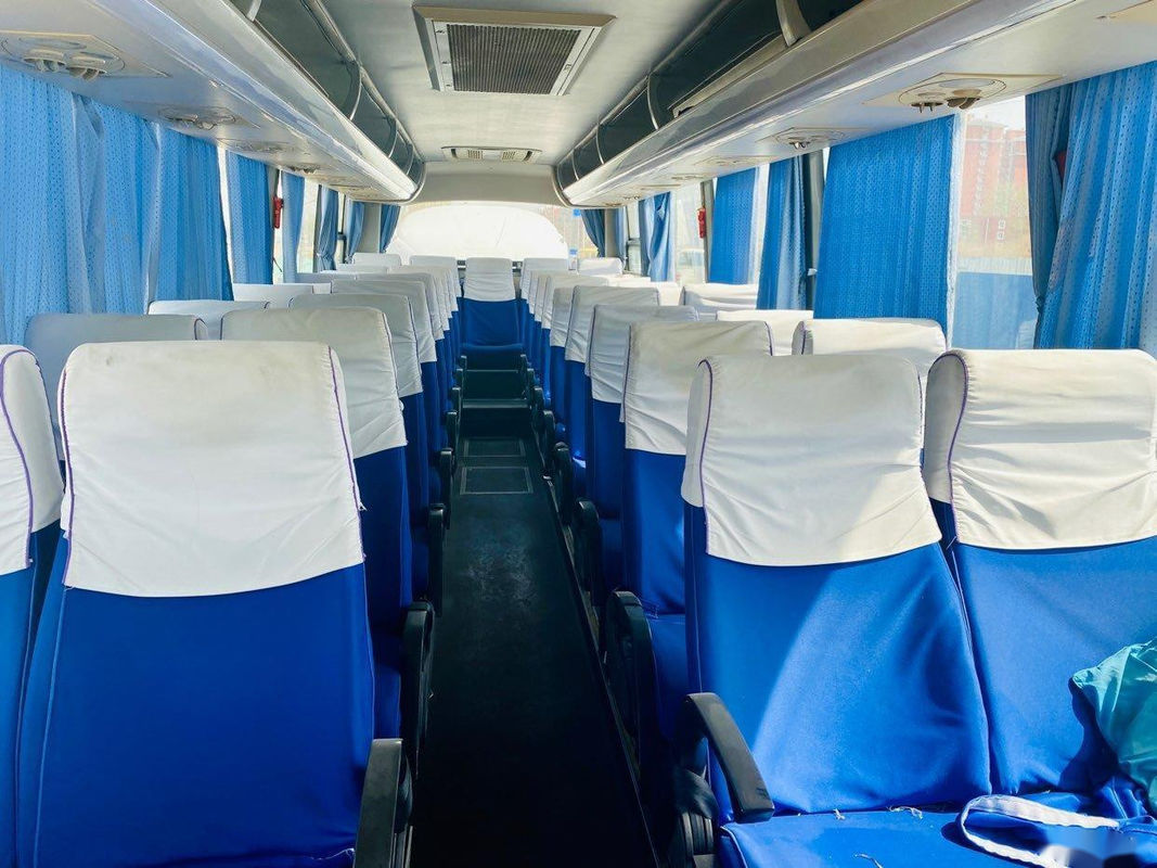 Bus Higer Bekas KLQ6119 51 Kursi Bus Pelatih Bekas Drive Tangan Kiri Pintu Tunggal Bus Penumpang Bekas