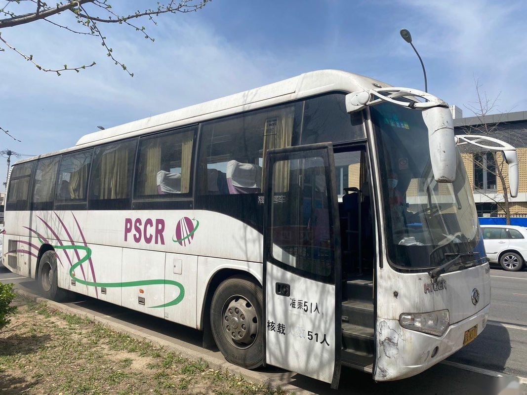 Bus Higer Bekas KLQ6119 51 Kursi Bus Pelatih Bekas Drive Tangan Kiri Pintu Tunggal Bus Penumpang Bekas