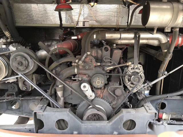 BJ6113 Bus Pelatih Bekas FOTON Merk 51 Kursi Pintu Tunggal Kilometer Rendah Euro IV Drive Tangan Kiri