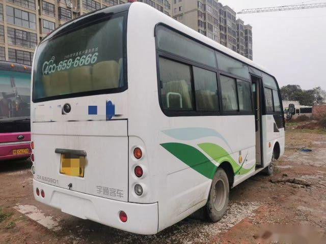 Bus Yutong Bekas Zk6609d1 19 Kursi Mesin Yuchai 85Kw Digunakan Bus Mini Satu Pintu Kilometer Rendah