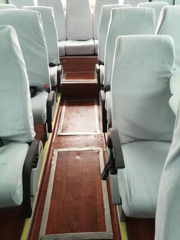 47 Kursi Bus Bekas Yutong ZK6107 Bus Pelatih Bekas 2014 Tahun 100km / H Kemudi RHD