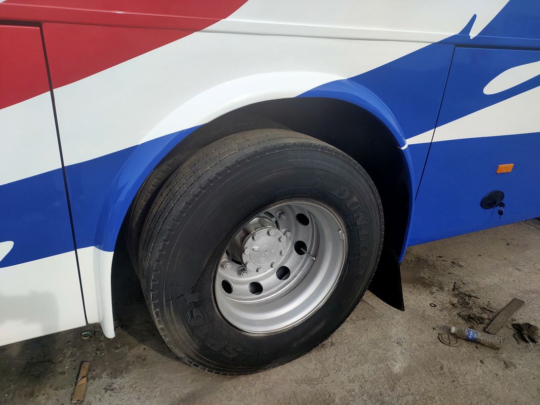 57 Kursi 2014 Tahun Digunakan Mesin diesel Yutong Bus ZK6112D LHD Driver Steering Tidak ada kecelakaan
