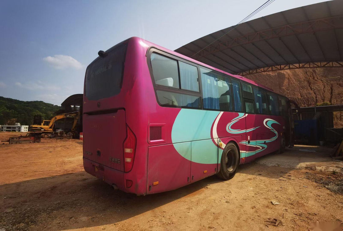 Bus Wisata Bekas Yutong Merek ZK6116 48 Kursi Pintu Ganda Bus Penumpang Airbag Chassis Nude Packing Kiri Kemudi