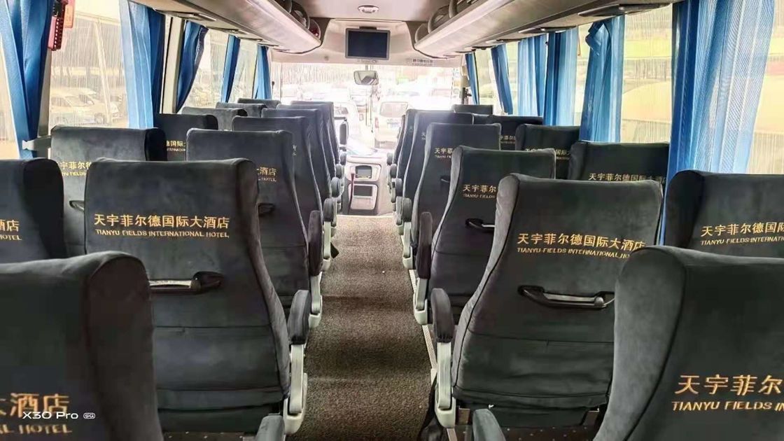 Renew 2013 Tahun Digunakan King long XMQ6898 Coach Bus 39 Kursi menggunakan bus Mesin Diesel Tidak Ada Kecelakaan LHD Bus