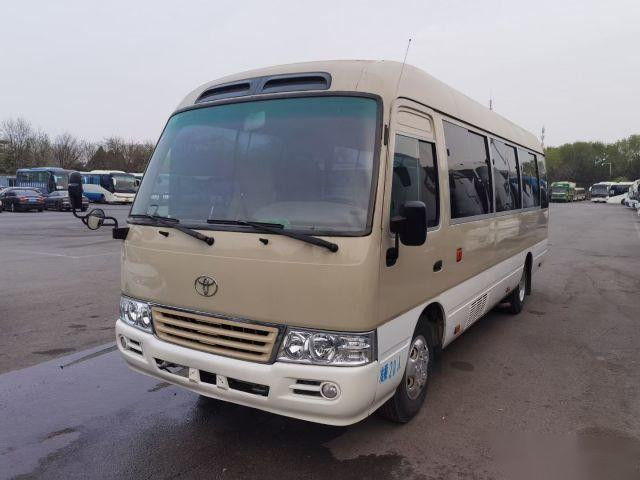 Toyota Bus Coaster 20 Kursi Bensin Drive Tangan Kiri Bekas Bus Penumpang Kilometer Rendah