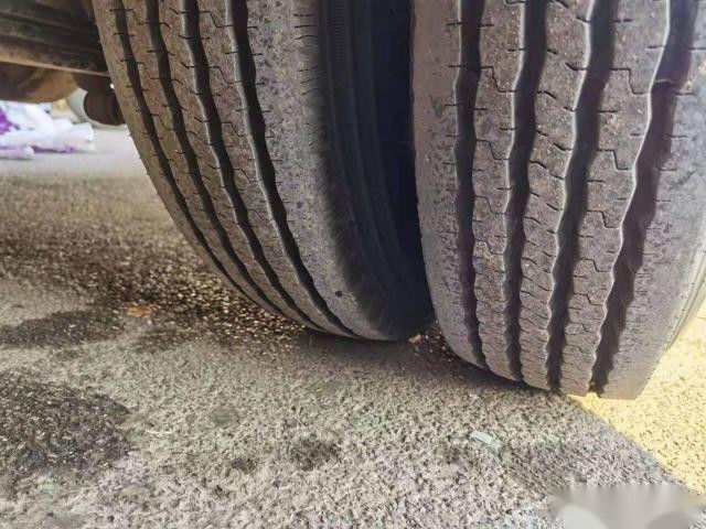 Toyota Bus Coaster 20 Kursi Bensin Drive Tangan Kiri Bekas Bus Penumpang Kilometer Rendah