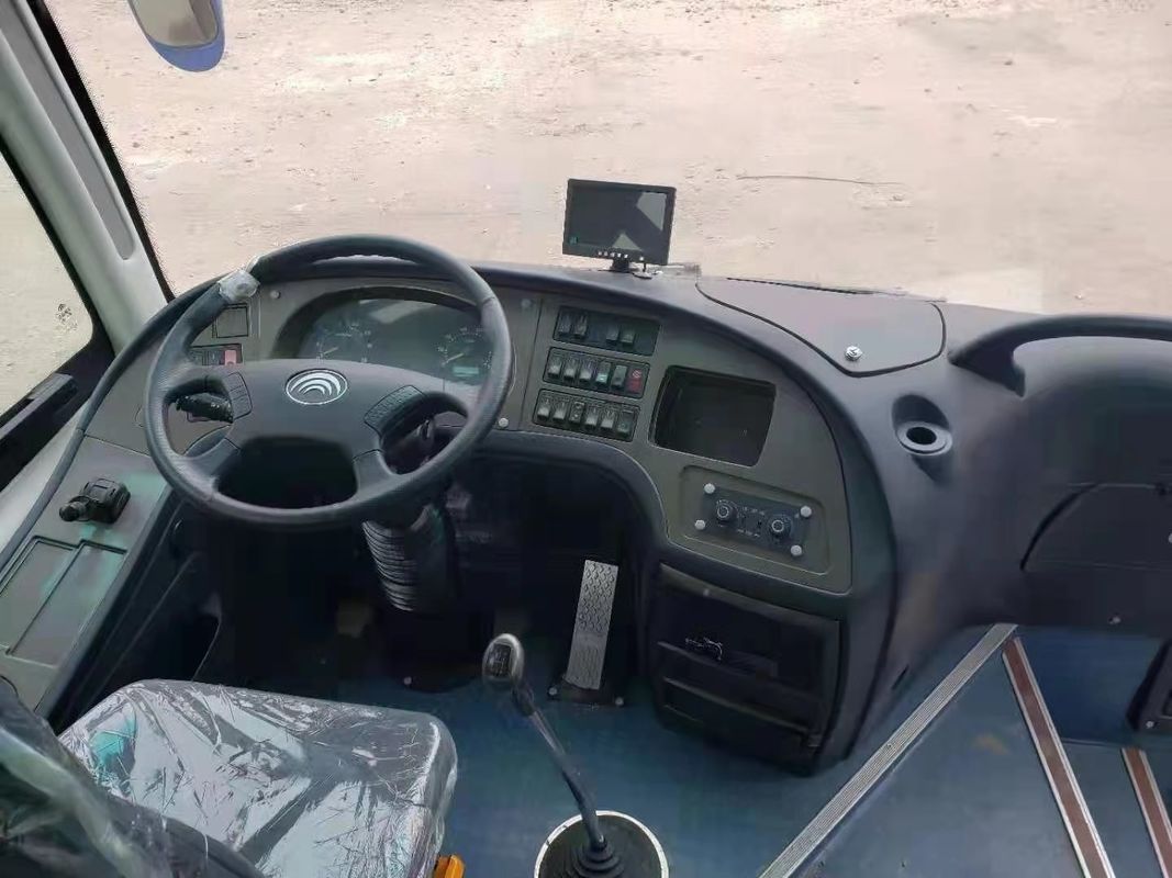 Yutong ZK6117 55 Kursi Chassis Bus Baja Baru Mesin Diesel Belakang Bus Euro III