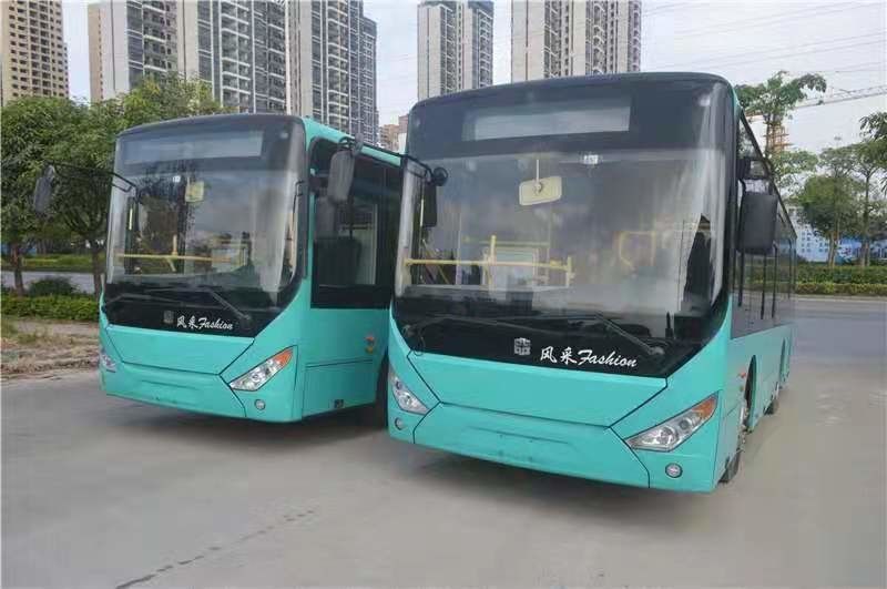 Bus Kota Bekas Zhongtong LCK6950 27/62 Kursi Bus Pelatih Bekas 164kw Euro IV Qijiang Gearbox