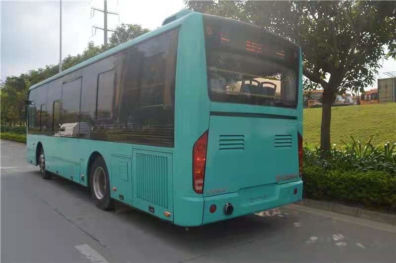 Bus Kota Bekas Zhongtong LCK6950 27/62 Kursi Bus Pelatih Bekas 164kw Euro IV Qijiang Gearbox