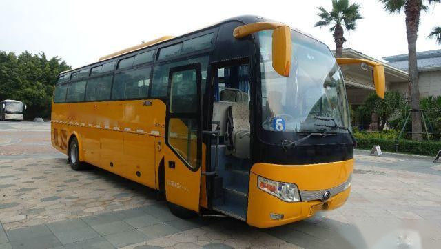 Bus Yutong Bekas ZK6107 49 Kursi Kemudi Kiri Sasis Airbag Yuchai Mesin Belakang Kilometer Rendah
