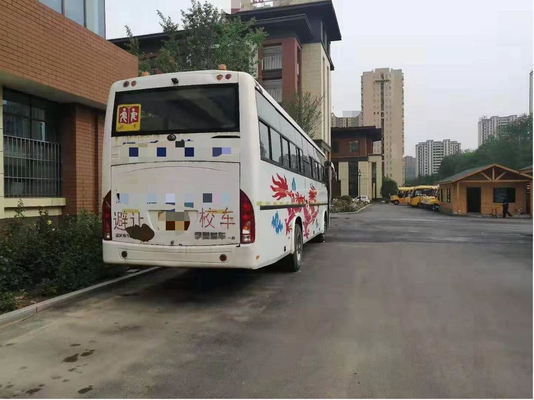 53 Kursi Bekas Yutong ZK6116D Bus Stok Baru Bus Pelatih Bekas Mesin Diesel Tahun 2013