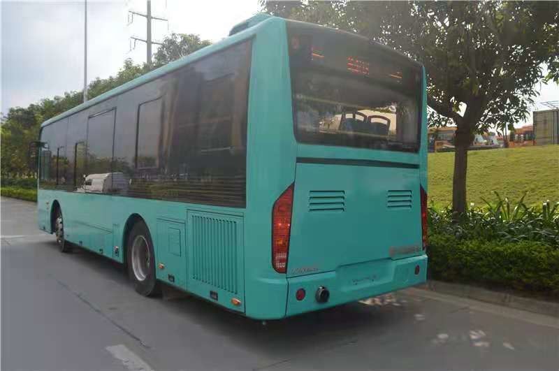 2015 Tahun 62 Kursi Digunakan Bus Pelatih ZHONGTONG LCK6950HG Bus Kota Bekas Dengan Pendingin Udara Untuk Perjalanan
