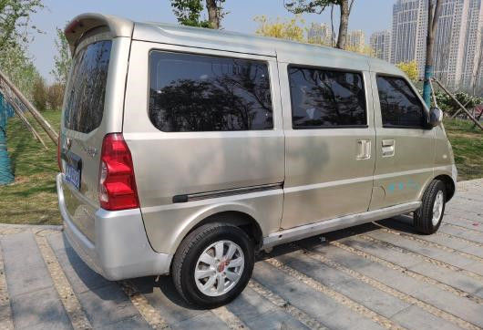 Mobil Wuling Tahun 2013 7 Kursi Mini Bus Mobil Bekas Bahan Bakar Bensin LHD Drive Mode