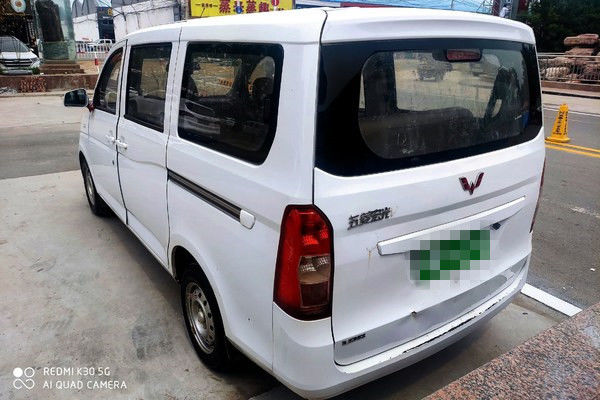 2016 Tahun 7 Kursi Wuling Mobil Bekas Mini Bus Mobil Bekas Bahan Bakar Bensin LHD Drive