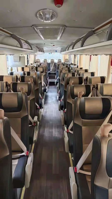 Bus Yutong Bekas ZK6120HQ5Y 50 Kursi Manual Tahun 2020 Bus Diesel Bekas Untuk Penumpang