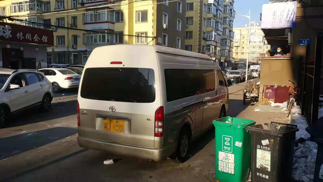 2014 Tahun 13 Kursi Bensin Toyota Hiace Digunakan Mini Bus Dengan Transmisi Otomatis Atap Tinggi High