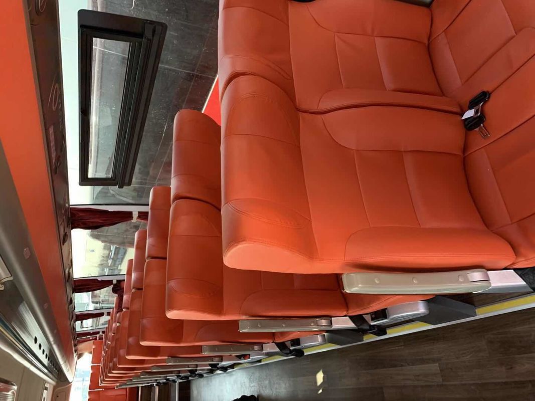 Bus Zhongtong Bekas LCK6128 Bus Baru 56 Kursi Pintu Ganda Kompartemen Besar Mesin Belakang