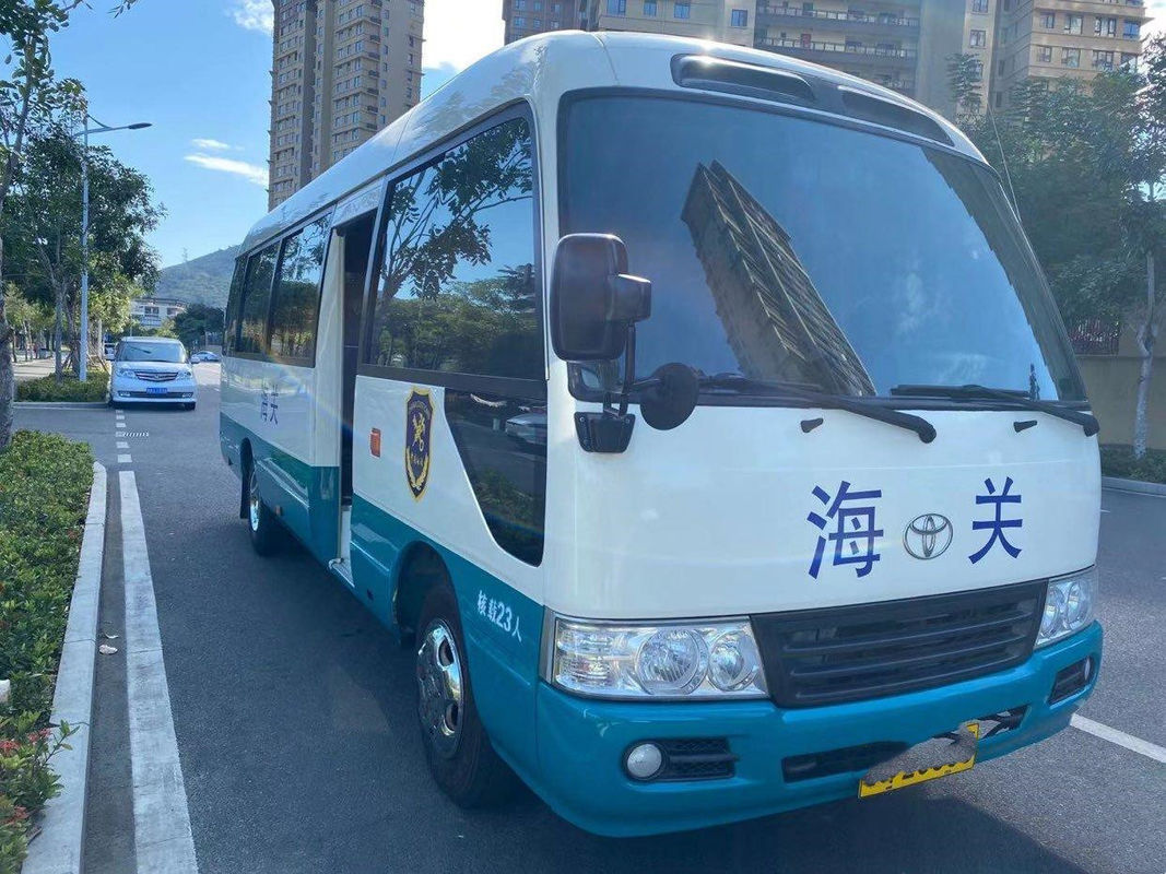 Bus Toyota Coaster Bekas 23 Kursi Mesin Diesel Euro III Kursi VIP kilometer rendah